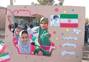  نسل نوجوان در ۲۲ بهمن خوش درخشید