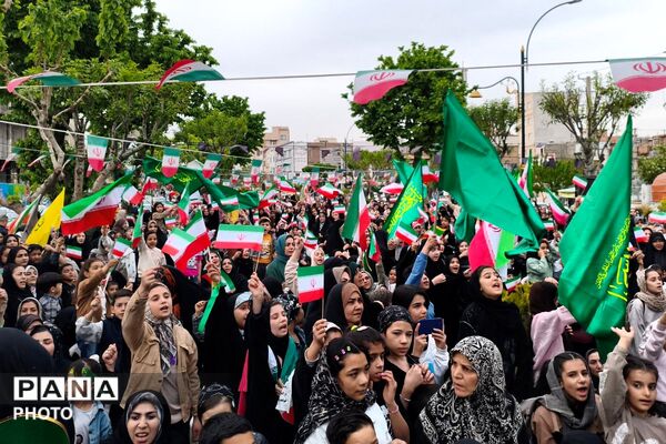 همایش مادر و دختری جان فدا در بهارستان دو
