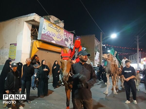 کاروان نمادین اُسرای کربلا در زیبادشت فردیس 