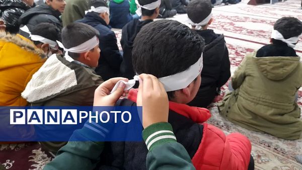 جشن عبادت و بندگی ۱۰۰۰ دانش‌آموز پسر اسلامشهری