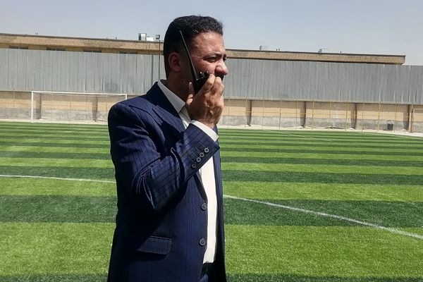 آیین افتتاح زمین‌های چمن مصنوعی آموزش و پرورش ناحیه ۳شیراز 