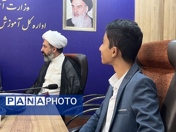 برگزاری نشست شورای دانش‌آموزی استان البرز