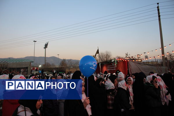 حضور دانش‌آموزان دبیرستان سردار سلیمانی در اجلاسیه شهدای دانش‌آموز استان البرز