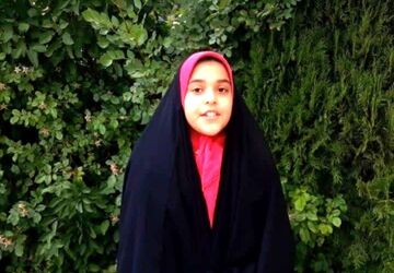 نمایش آثار دختران هنرمند شازند
