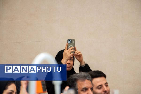 کارگاه استانی"طراحی آزمایش‌های جذاب و کاربردی" ویژه دبیران شیمی 