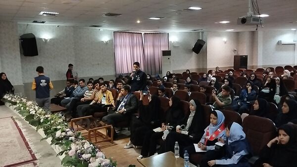 کارگاه خبرنگاری موبایلی با  مدیر عامل خبرگزاری پانا در مشهد 