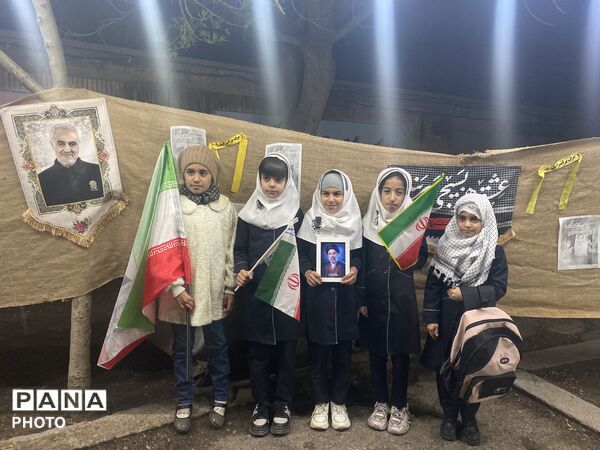 باخرز میزبان مراسم چهلم شهدای میناب 