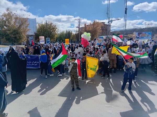 ۱۳ آبان، حماسه ی حضور در رازوجرگلان