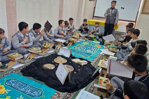 برگزاری مراسم به مناسبت ایام فاطمیه در مدارس ناحیه دو شهرری 