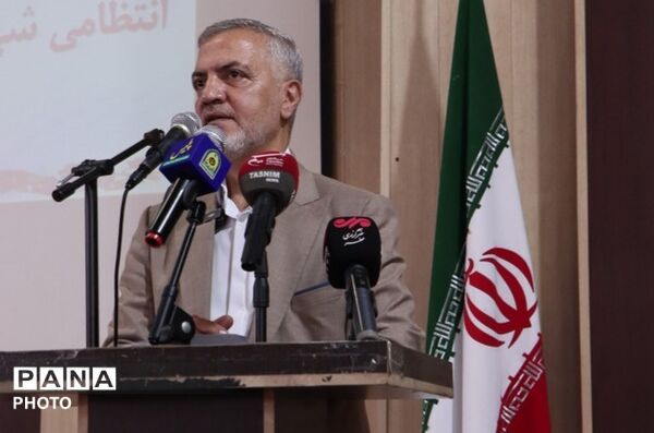 تکریم و معارفه در فرماندهی انتظامی شهرستان بهارستان