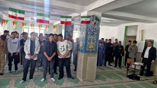 یادواره شهدای دانش‌آموز دبیرستان نمونه علامه امینی سی‌سخت
