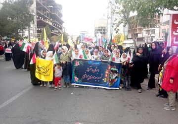 می‌خواهیم قدرت خود را به دشمن نشان دهیم 