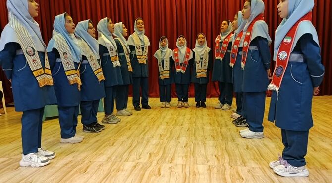 جشن آغاز سال تحصیلی جدید دبستان بنت الهدی صدر۲ در کانون مهرتابان نیشابور