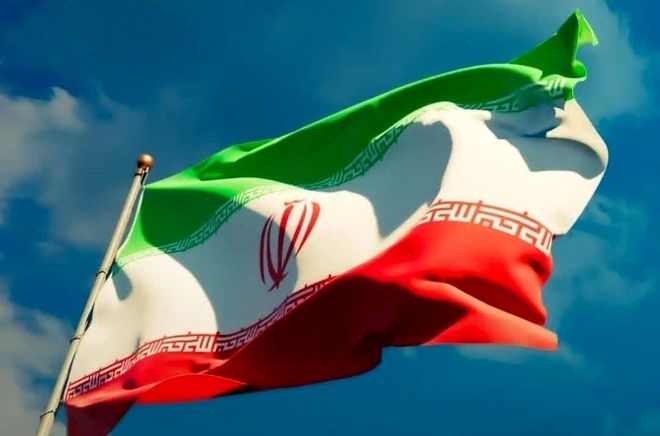 چرا با آمریکا آشتی نمیکنیم که مشکلات کشورمون حل بشه؟