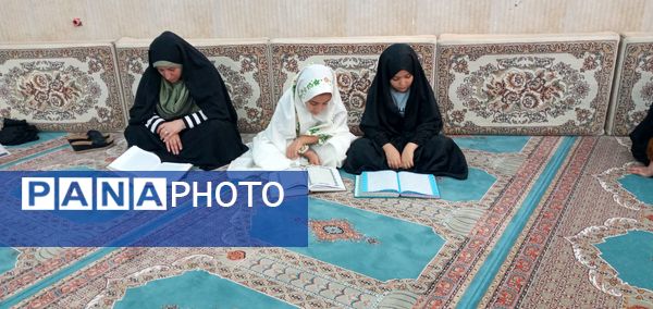 حضور چشمگیر نوجوانان هلیلانی در مراسم معنوی اعتکاف 