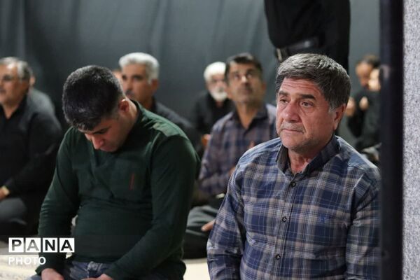  مراسم دهه سوم محرم و بزرگداشت «رهبر شهید» در ابرکوه