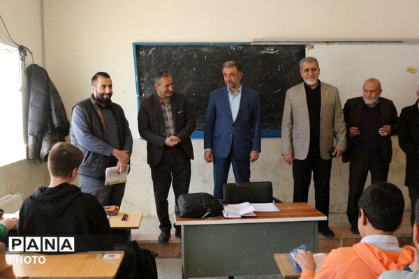  بازدید نماینده مجلس از مدارس فیروزکوه و دماوند به مناسبت هفته امور‌تربیتی
