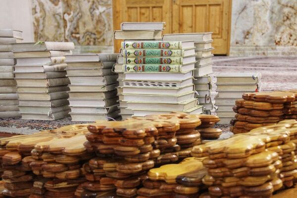 ترتیل‌خوانی بانوان در حرم حضرت معصومه(س)