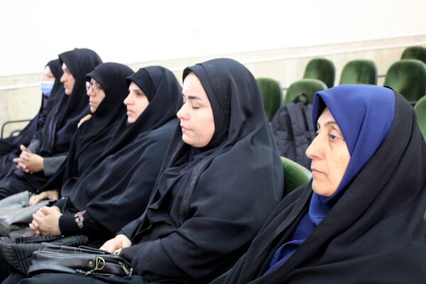 وداع ۲۴ سال خدمت صادقانه در آموزش‌ و پرورش شهرستان بن