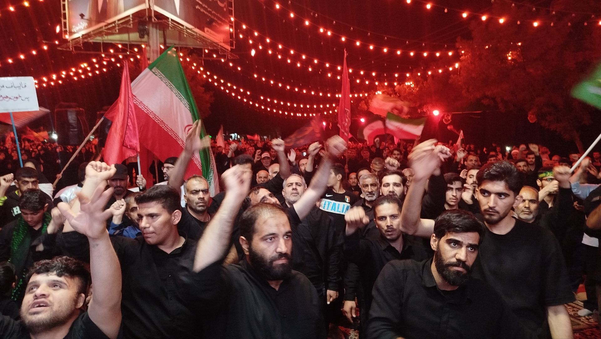 آیین عزاداری شب حضرت ابوالفضل(ع) همزمان با صد و پانزدهمین شب بیعت با رهبری در نورآباد