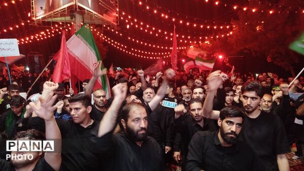 آیین عزاداری شب حضرت ابوالفضل(ع) همزمان با صد و پانزدهمین شب بیعت با رهبری در نورآباد