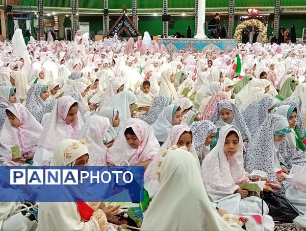 آیین زیبای جشن تکلیف دختران یزدی در حسینیه محمود آباد