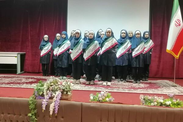 جشنواره دانش‌آموزی سرود در هنرستان سعادت پردیس 