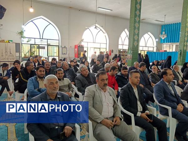 همایش تجلیل از همسران و مادران شهیدان شهر چرمهین همراه با تجلیل از دانشجویان نو ورود به دانشگاه‌های دولتی 