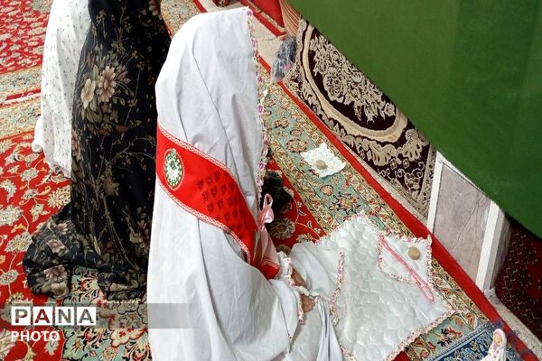 اقامه نماز عبادی سیاسی جمعه در آخرین هفته فروردین ماه 