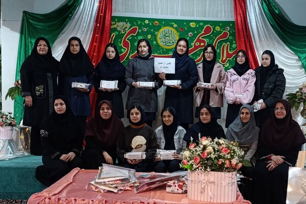 جشن ستارگان در دبیرستان مهر نیشابور