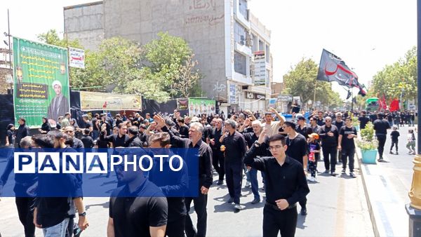 عزاداری روز عاشورا در کاشمر 