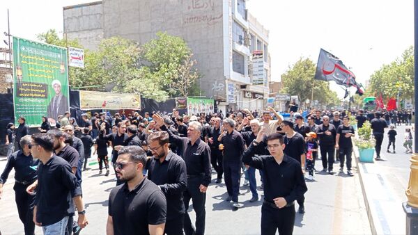 عزاداری روز عاشورا در کاشمر 