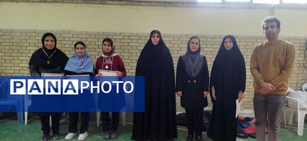 مسابقات شطرنج متوسطه دختران شهرستان قدس 