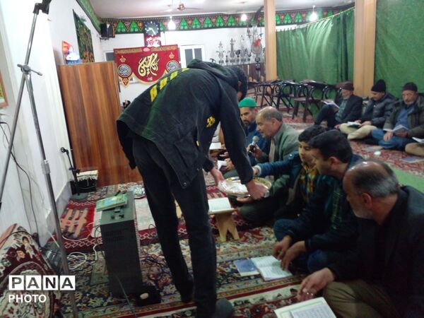 مراسم احیا در شب دوم قدر نیشابور