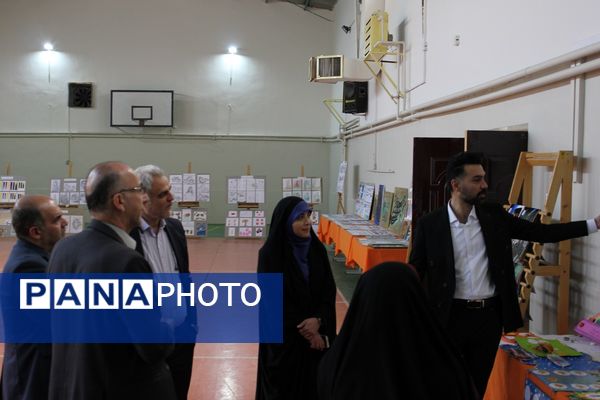 هنر دانشجو‌معلمان زینبیه پیشوا در قاب هفته فرهنگی‌هنری