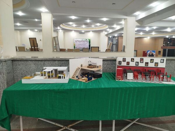 نمایشگاه هفته مشاغل هنرستان کار و دانش دخترانه فاطمیه شهرستان جم 