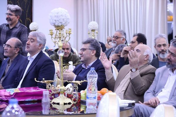 آیین تجلیل از گنجینه‌های آینده‌سازِ آموزش و پرورش شهرستان اسلامشهر