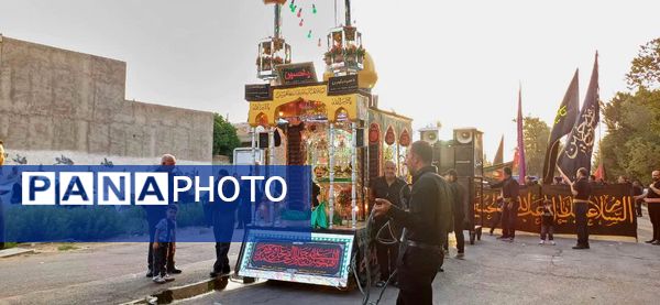 تاسوعای حسینی مکتب ایثار وآزادگی 