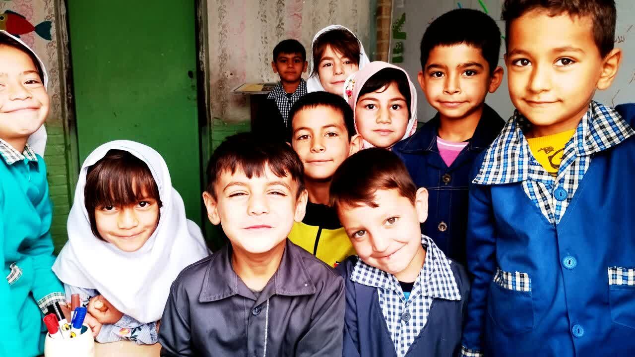 یک روز دل انگیز پاییزی،در دل مدارس روستایی شهرستان کلات
