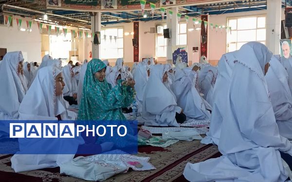 جشن تکلیف دختران؛ لحظات معنوی پر از شادی