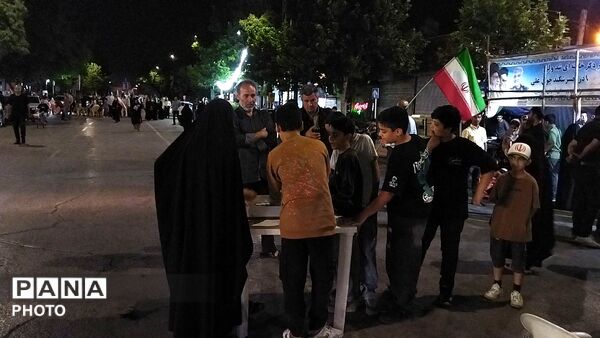 موکب جبهه فرهنگیان نیشابور در هشتاد و نهمین شب از اجتماعات مردمی 
