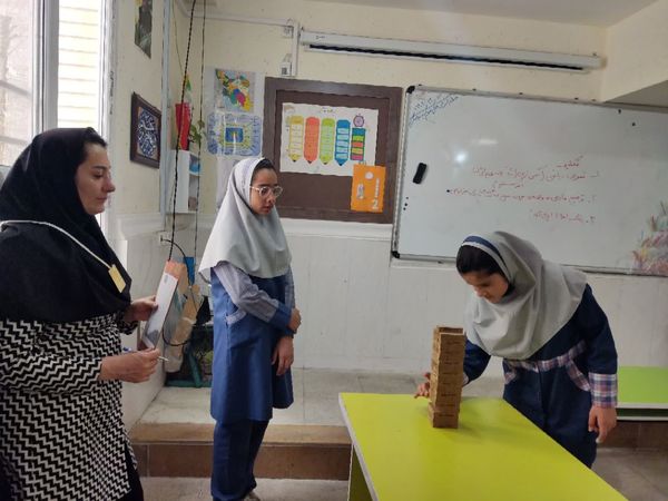 برگزاری دهمین دوره المیپاد رویش در شیراز 