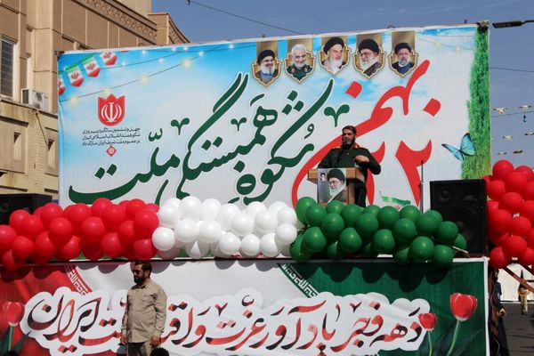 راهپیمایی ۲۲ بهمن در شهرستان بم 