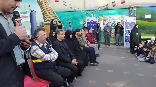 طنین زنگ انقلاب در طلیعه دهه فجر در منطقه ۱۰