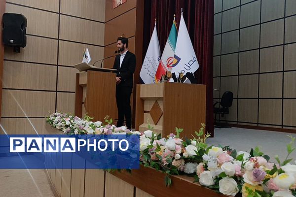 اولین نشست یک تجربه یک رای در شهرستان رباط‌کریم