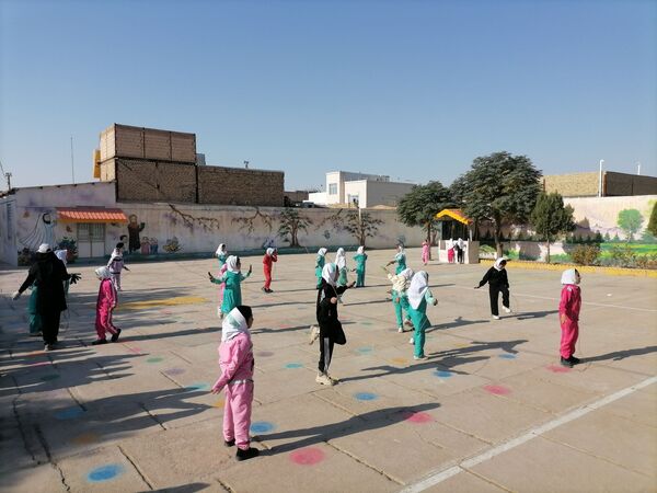 المپیاد ورزشی در مدرسه شهید نجفیان خلیل آباد 