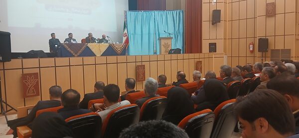 نشست شورای اداری استان چهارمحال و بختیاری با حضور وزیر آموزش و پرورش 