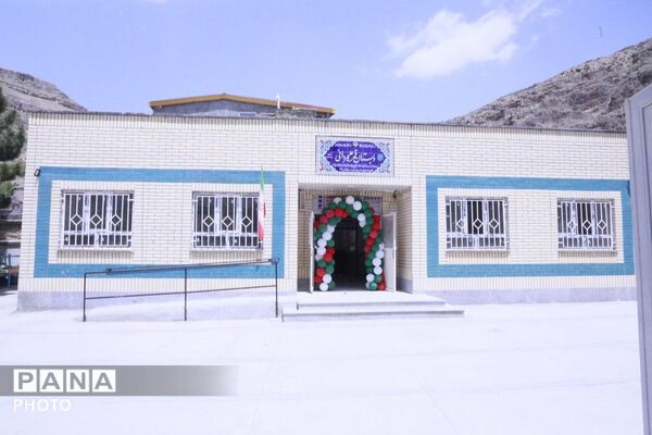 افتتاحیه دبستان ۳ کلاسه خیرساز "قمرعلی مردانی" در روستای آل  تبادکان 