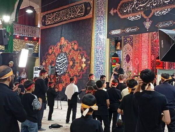 سوگواره «احلی من العسل» در حسینیه اعظم زنجان 