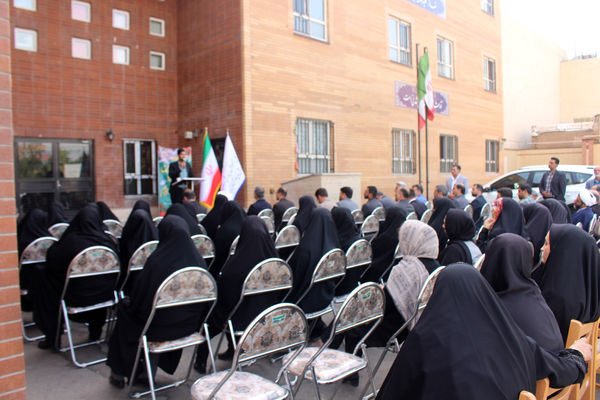 نمایشگاه طرح جابر در مدرسه باباییان ناحیه یک قم